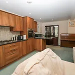 Whimhowe ווינדרמר