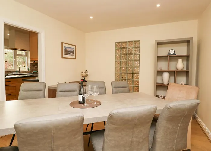 度假居 Whimhowe *